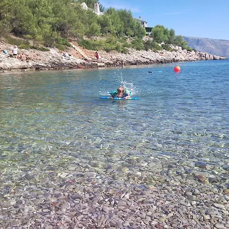 Affittacamere Familia Hvar
