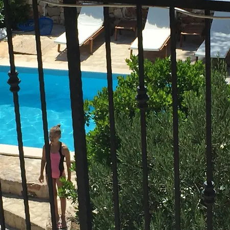 Guest house Familia Hvar Vrboska