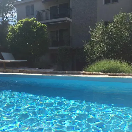 Familia Hvar Affittacamere 4*